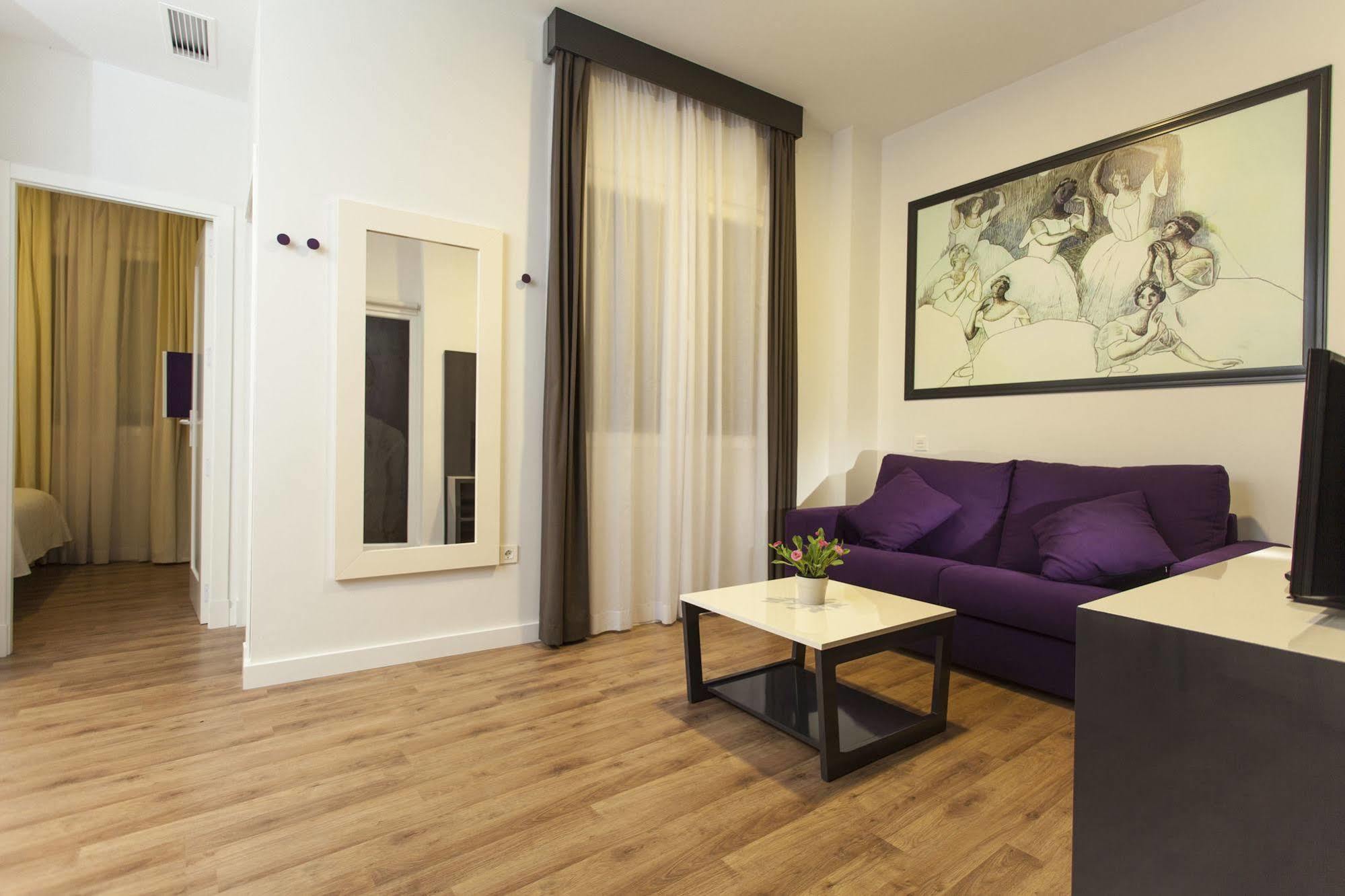 Picasso Suites Málaga Exteriör bild